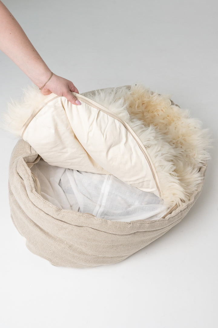 8 Paws X Mellow Sheepskin Retreat Bed