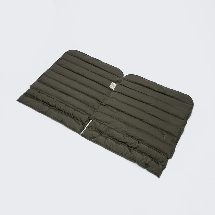 Dog Sleeping Bag Vancouver Olive from Cloud 7